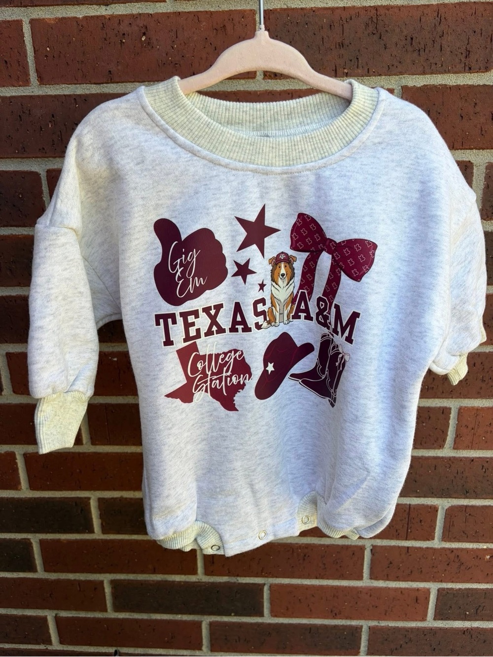 Texas A&M Kids Heather Gray One-Piece Bodysuit - Maroon Print